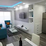 Lazuli Sea View Beachfront Ap 43 Larnaca