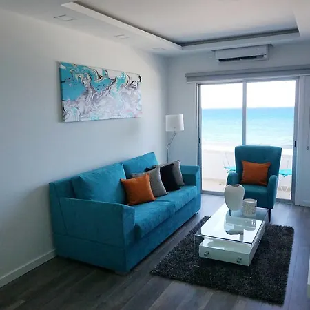 Lazuli Sea View Beachfront Ap 43